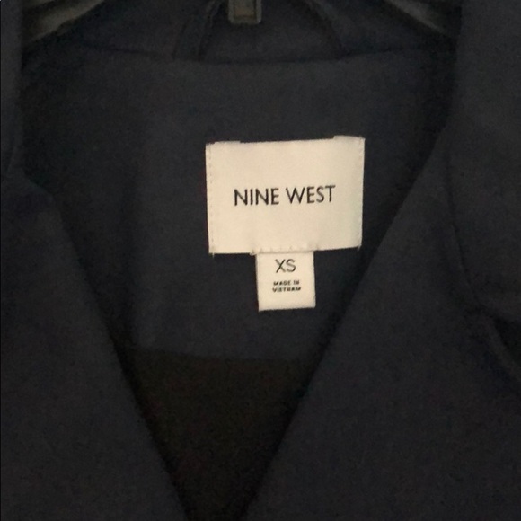 Jacket - Picture 4 of 5